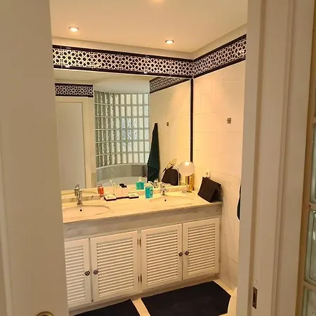 La Mairena, Marbella Ojen, Top Floor Muybella, Urb El Vicario Apartman *